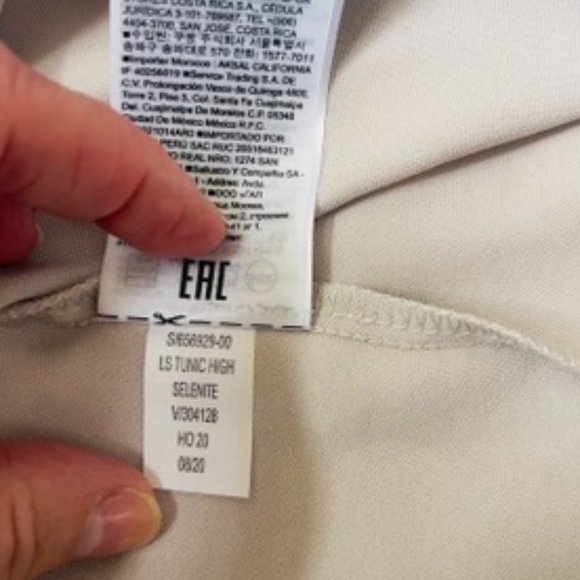 Banana Republic Polina Silk Feel Georgette Blouse Size Small NWOT Women's - Picture 10 of 10